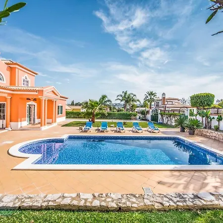 Villa Luis